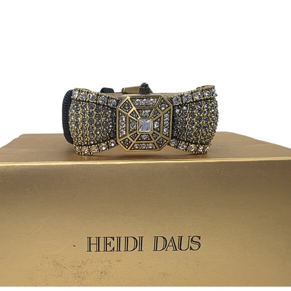 Heidi Daus Crystal Deco Bow Hidden Watch/Bracelet - Leather Band - New Battery - Picture 8 of 12